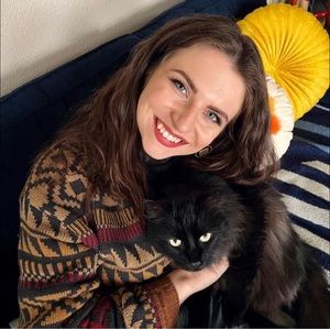 Meet your Posher, Danielle